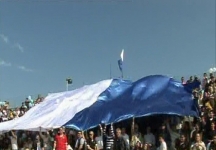 Un Cutro sfortunato cade in casa dello Scalea